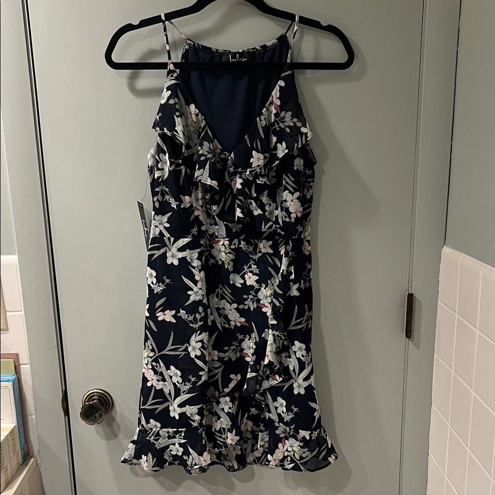 NWT Lulus Floral Navy Dress Size Small
